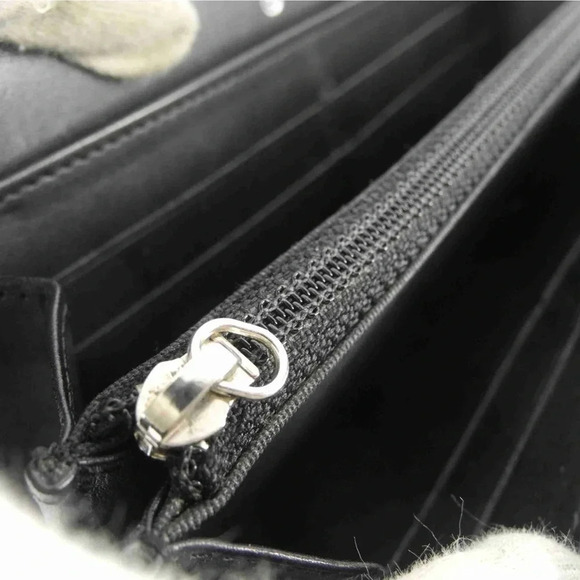 Vintage Chanel Quilted Enameled Leather Long Wallet - Picture 6 of 9